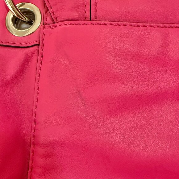 Milly Pink Leather Turnlock Shoulder Bag - Picture 15 of 16